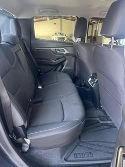 2021 Isuzu
D-MAX LS-U