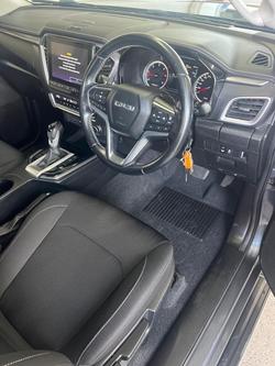 2021 Isuzu
D-MAX LS-U