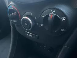 2016 Hyundai
Accent Active