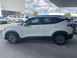 2021 Kia
Seltos Sport