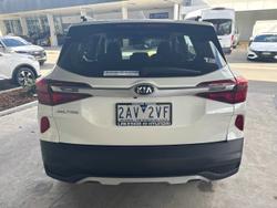 2021 Kia
Seltos Sport