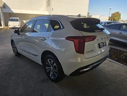 2022 GWM
Haval Jolion Lux