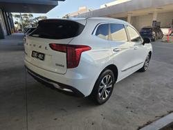 2022 GWM
Haval Jolion Lux