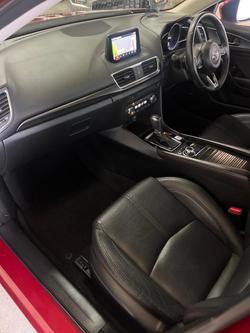 2016 Mazda
3 SP25 GT