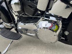 2005 HARLEY-DAVIDSON FLSTC HERITAGE SOFTAIL CLASSIC Black