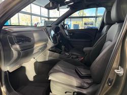 2025 Subaru
Forester Hybrid Touring