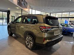 2025 Subaru
Forester Hybrid Touring