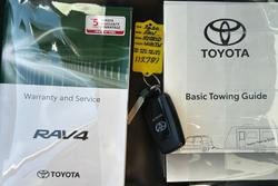 2020 Toyota
RAV4 GXL