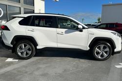 2020 Toyota
RAV4 GXL
