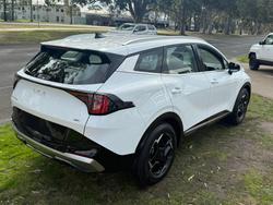 2025 Kia
Sportage HEV SX