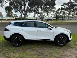 2025 Kia
Sportage HEV SX