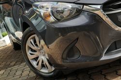 2017 Mazda
2 Neo