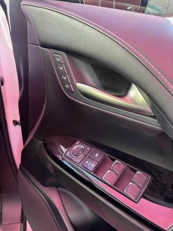 2020 Lexus
LX LX570