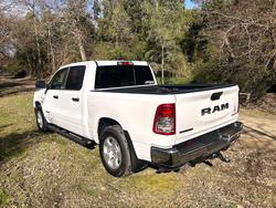 2024 RAM
1500 Big Horn