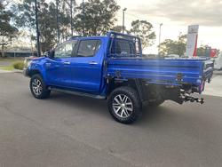 2015 Toyota
HiLux SR5