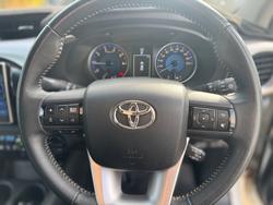 2018 TOYOTA HILUX