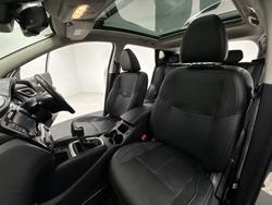2016 Nissan
QASHQAI Ti