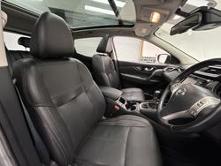 2016 Nissan
QASHQAI Ti