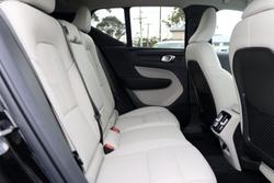 2024 Volvo
                XC40 Ultra B4 Dark