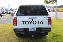2022 Toyota
Hilux SR