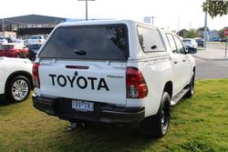 2022 Toyota
Hilux SR