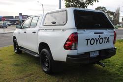 2022 Toyota
Hilux SR