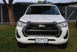 2022 Toyota
Hilux SR