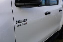 2022 Toyota
Hilux SR