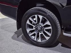 2021 Toyota
Landcruiser Prado VX