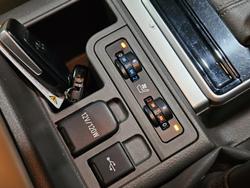 2021 Toyota
Landcruiser Prado VX