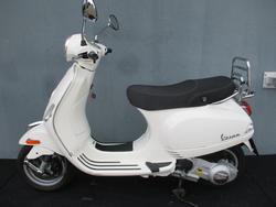2012 VESPA LX 125 White