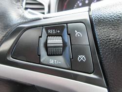 2016 Holden
                Captiva LTZ