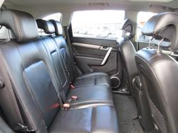 2016 Holden
                Captiva LTZ