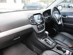 2016 Holden
                Captiva LTZ