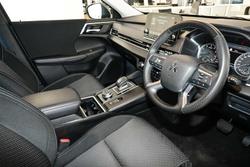 2024 Mitsubishi
Outlander LS