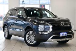2024 Mitsubishi
Outlander LS