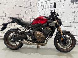 2024 Honda CB650R CB Red