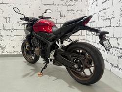 2024 Honda CB650R CB Red