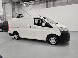 2019 Toyota
Hiace