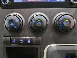 2019 Toyota
Hiace