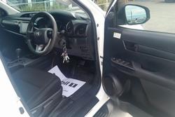2018 Toyota
Hilux SR