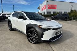 2023 Toyota
bZ4X