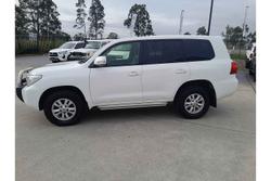 2015 Toyota
                Landcruiser GXL