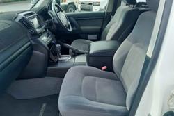 2015 Toyota
Landcruiser GXL