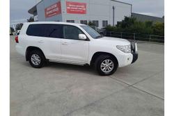 2015 Toyota
                Landcruiser GXL