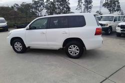 2015 Toyota
                Landcruiser GXL