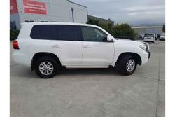 2015 Toyota
                Landcruiser GXL