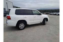 2015 Toyota
                Landcruiser GXL