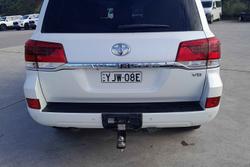 2020 Toyota
Landcruiser VX
