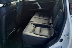 2020 Toyota
Landcruiser VX